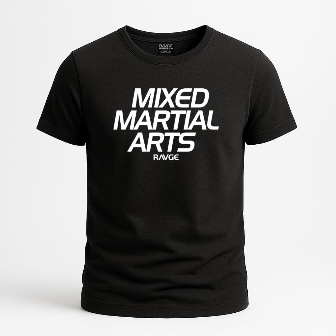 Playera RAVGE Mixed Martial Arts core edition con tipografia frontal, disenada para entrenamiento y uso urbano.